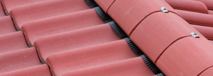 Dry ridge roof repairs Cambridgeshire